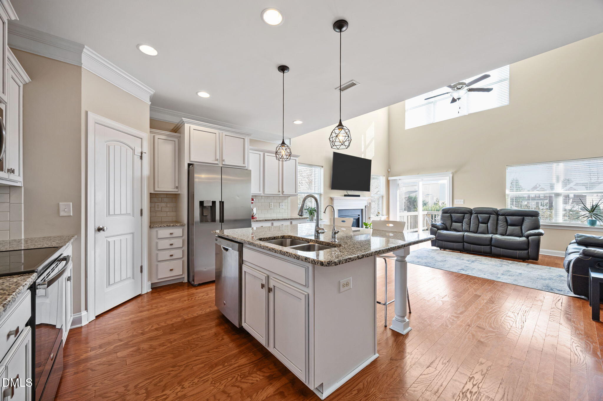 911 Middle Ground Avenue Rolesville, NC 27571 - Photo 5 of 56 42-web-or-mls-IMG_3315