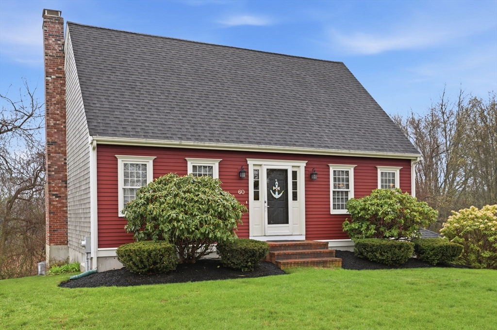 60 Old Farm Road Bridgewater, MA 02324 - Photo 3 of 42