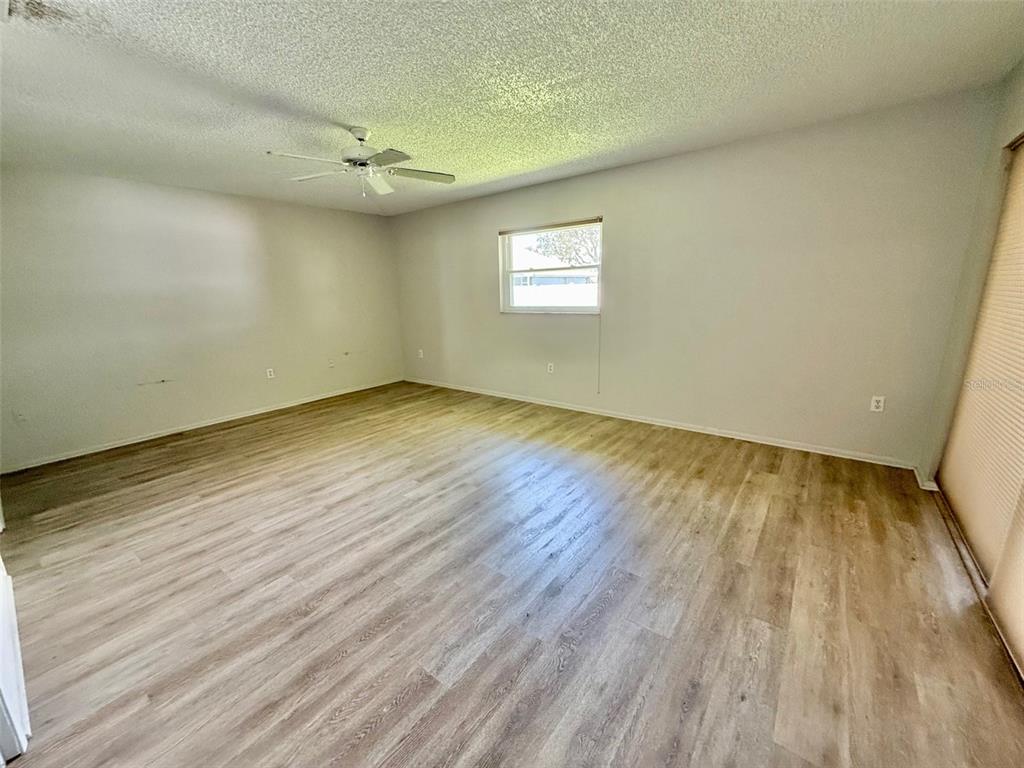 5109 Medalist Road Sarasota, FL 34243 - Photo 10 of 19 Gallery Image 10