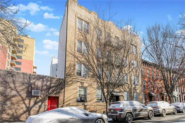 $4,200,000 | 277 7th Street | Park Slope