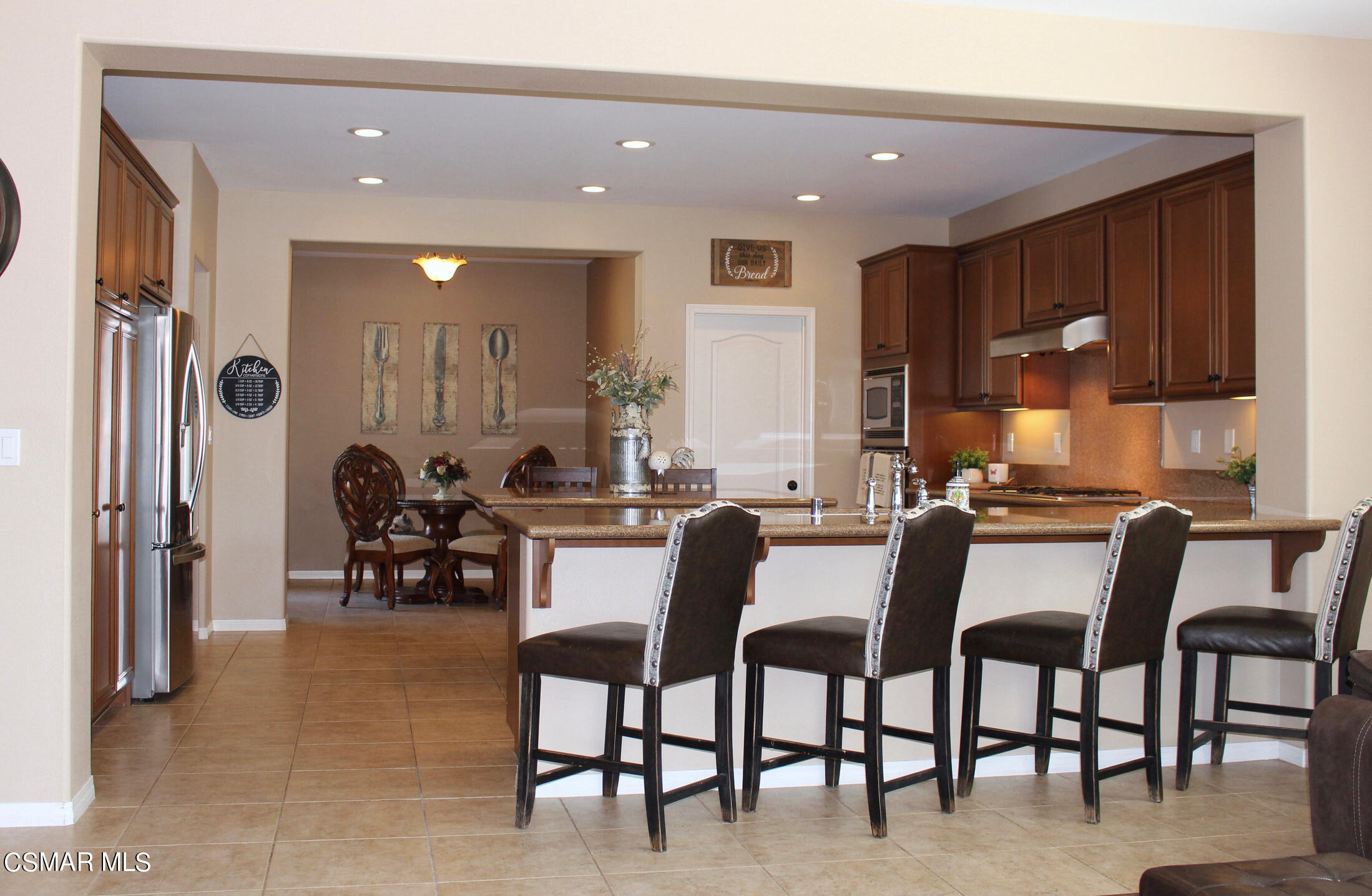6849 Blue Ridge Way Moorpark, CA 93021 - Photo 15 of 65 IMG_6492