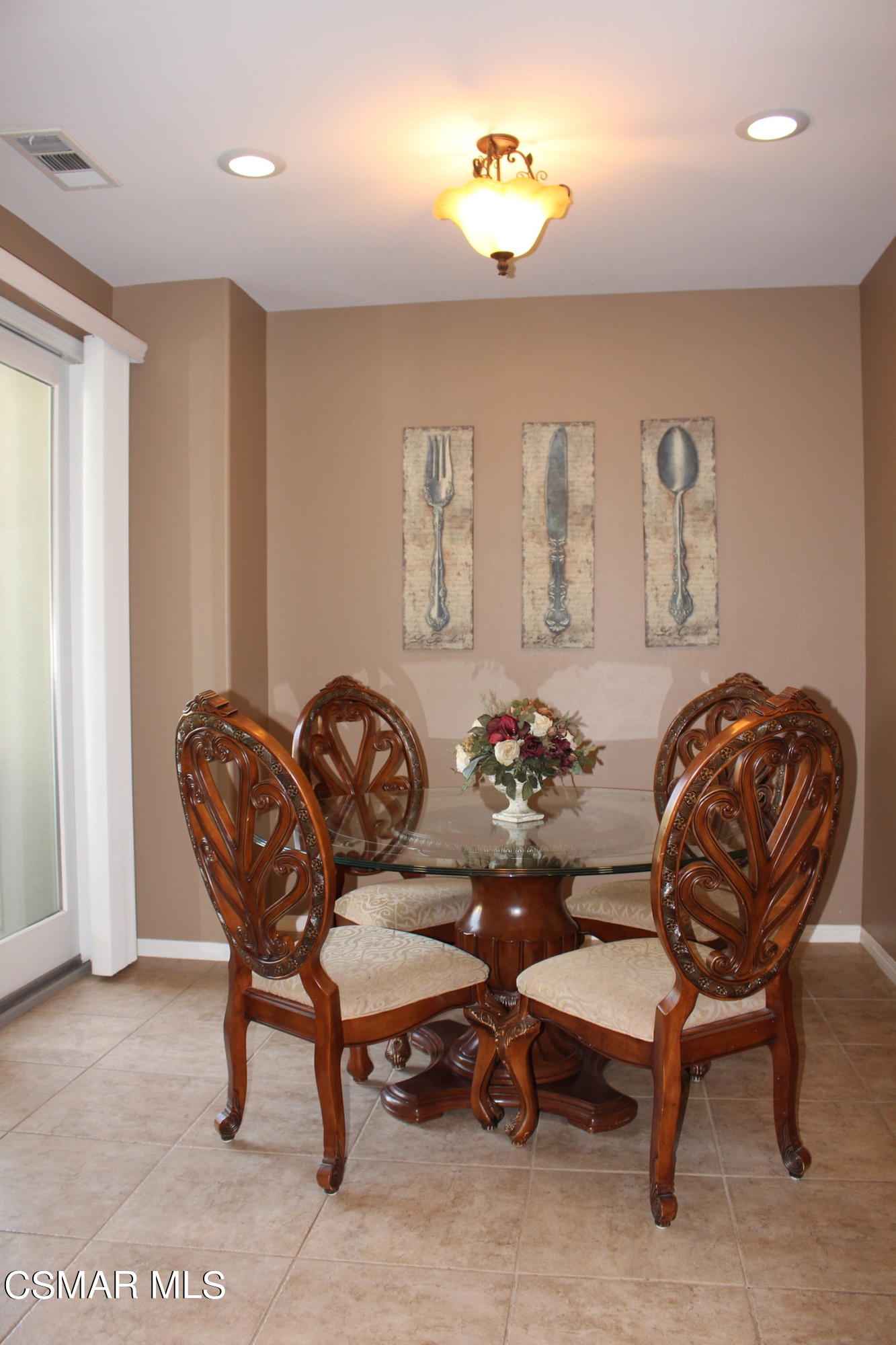 6849 Blue Ridge Way Moorpark, CA 93021 - Photo 20 of 65 IMG_6377