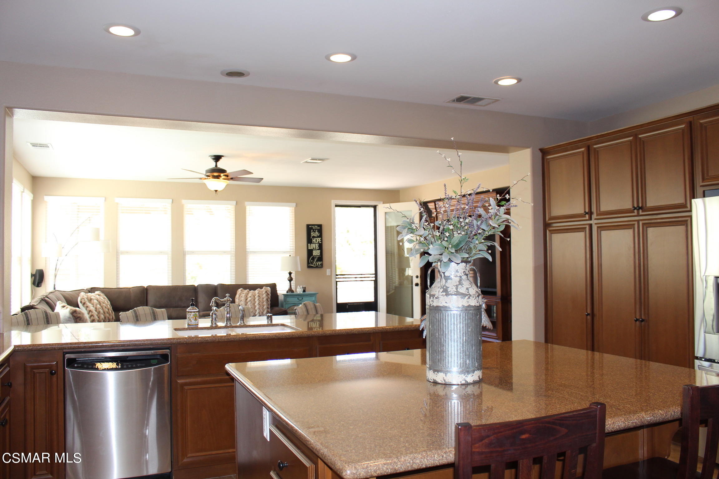 6849 Blue Ridge Way Moorpark, CA 93021 - Photo 27 of 65 IMG_6428