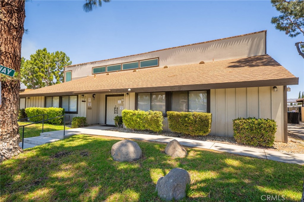 3663 Buchanan Street, Unit 11 Riverside, CA 92503 - Photo 32 of 51
