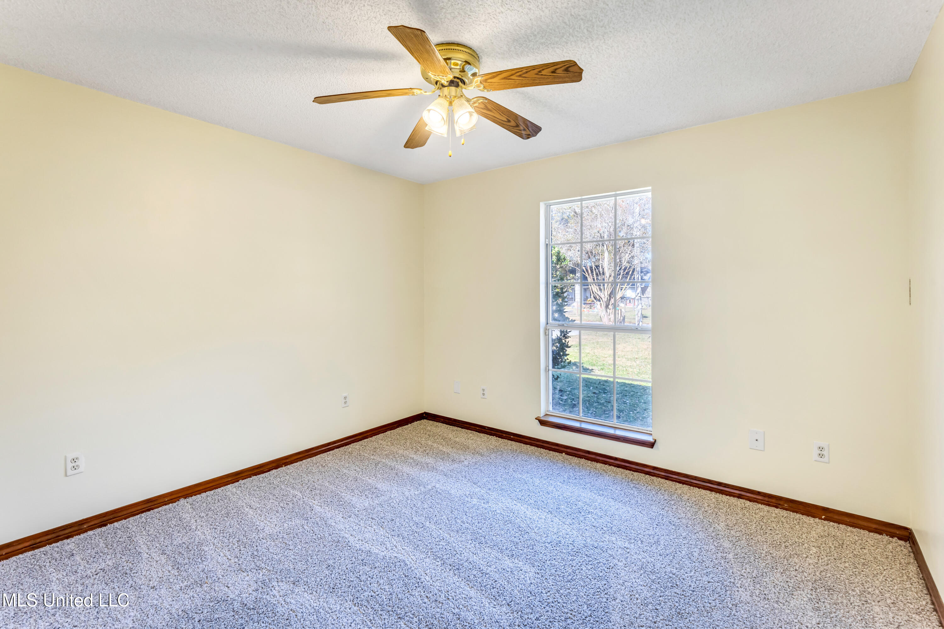 2526 Havard Road Ocean Springs, MS 39564 - Photo 19 of 31 2526HavardRd-20