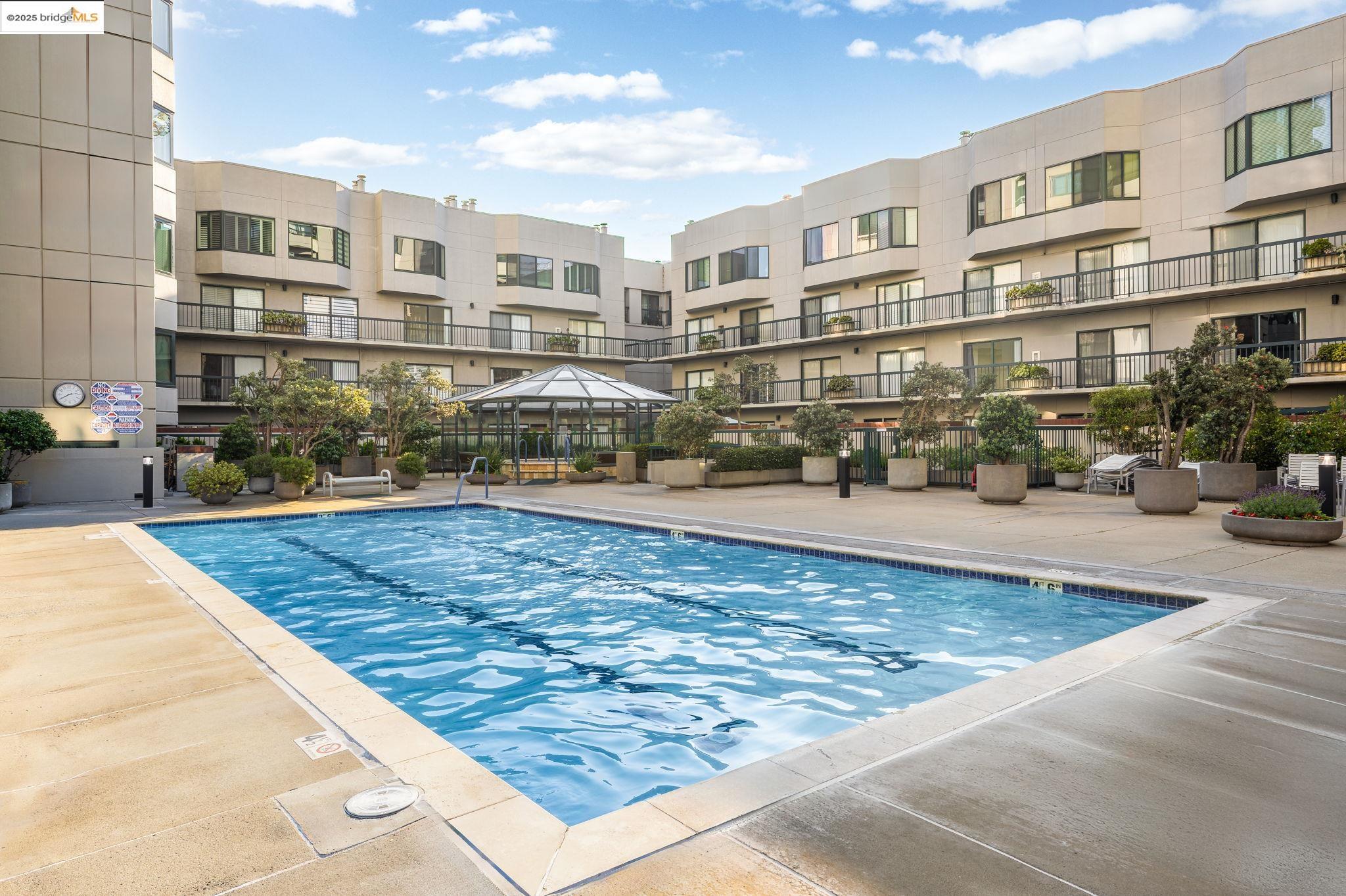 601 Van Ness Avenue, Unit 441 San Francisco, CA 94102 - Photo 33 of 58 a building view with outdoor space
