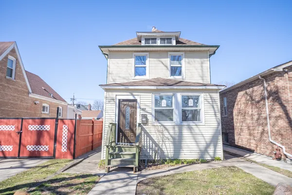 $350,000 | 3802 West 64th Street, Chicago, IL 60629