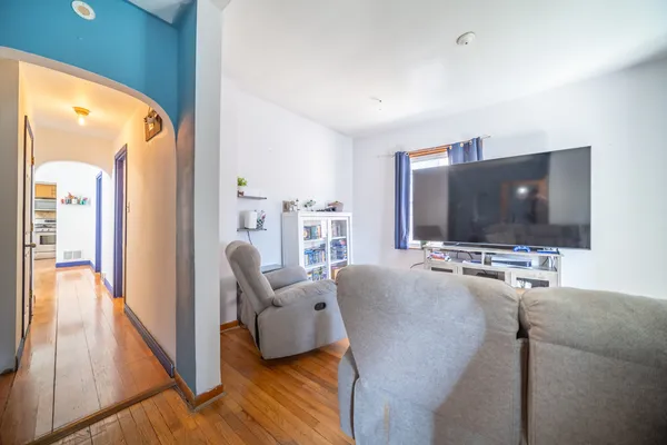$350,000 | 3802 West 64th Street, Chicago, IL 60629