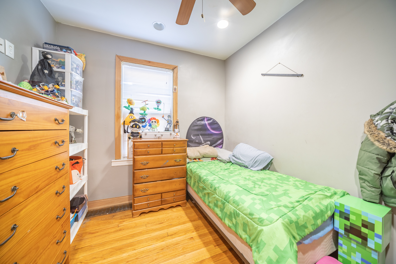 3802 West 64th Street Chicago, IL 60629 - Photo 21 of 37