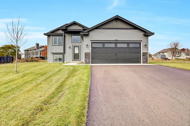 $296,900 | 2873 11th Avenue Northeast, Sauk Rapids, MN 56379