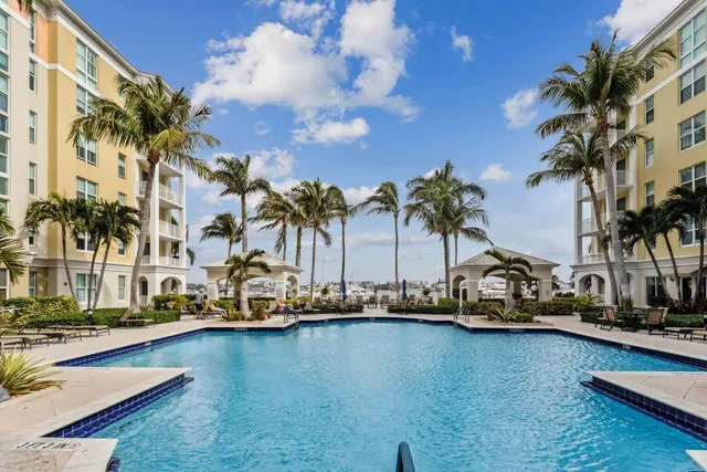 $6,000 | 806 East Windward Way, Unit 617, Lantana, FL 33462