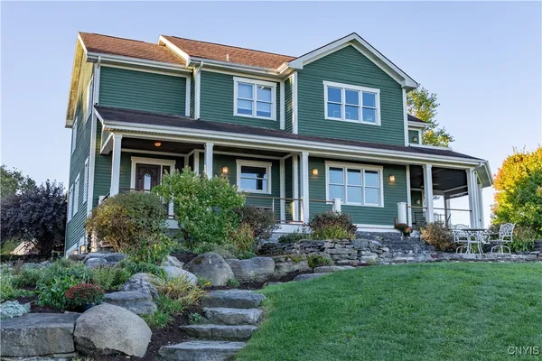 $1,075,000 | 5857 East Lake Road, Cazenovia, NY 13035