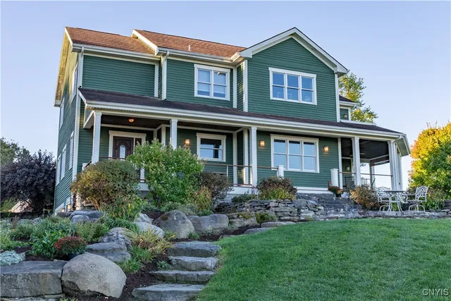 $1,075,000 | 5857 East Lake Road, Cazenovia, NY 13035
