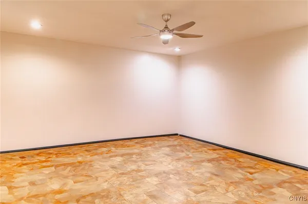 $1,075,000 | 5857 East Lake Road, Cazenovia, NY 13035