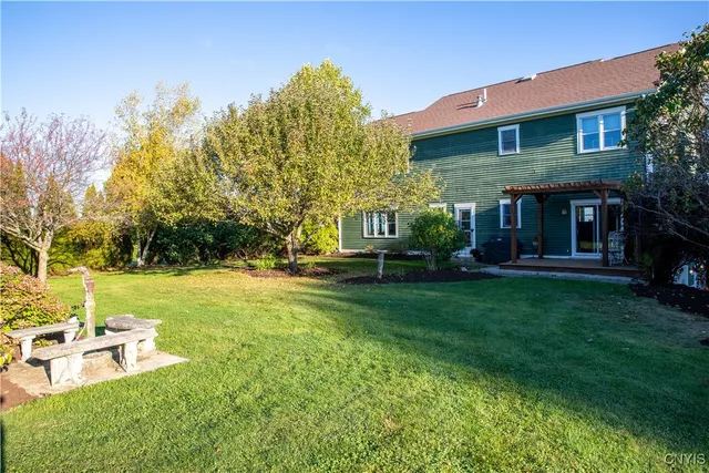 $1,075,000 | 5857 East Lake Road, Cazenovia, NY 13035