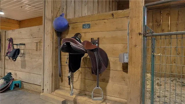 $1,075,000 | 5857 East Lake Road, Cazenovia, NY 13035