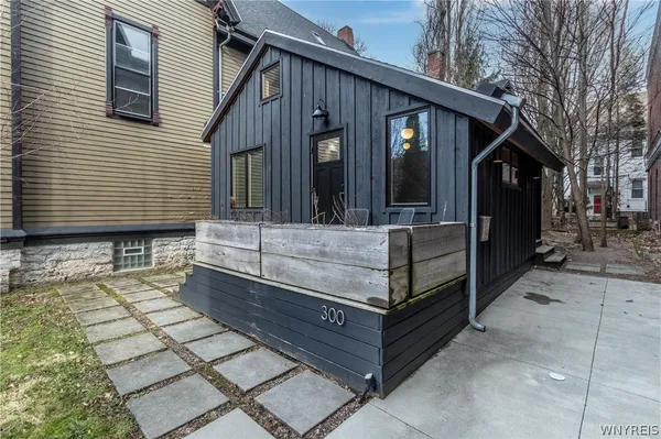 $284,900 | 300 Jersey Street, Buffalo, NY 14201