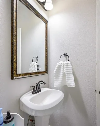 $415,000 | 4059 Three Forks Road, Kaufman, TX 75142