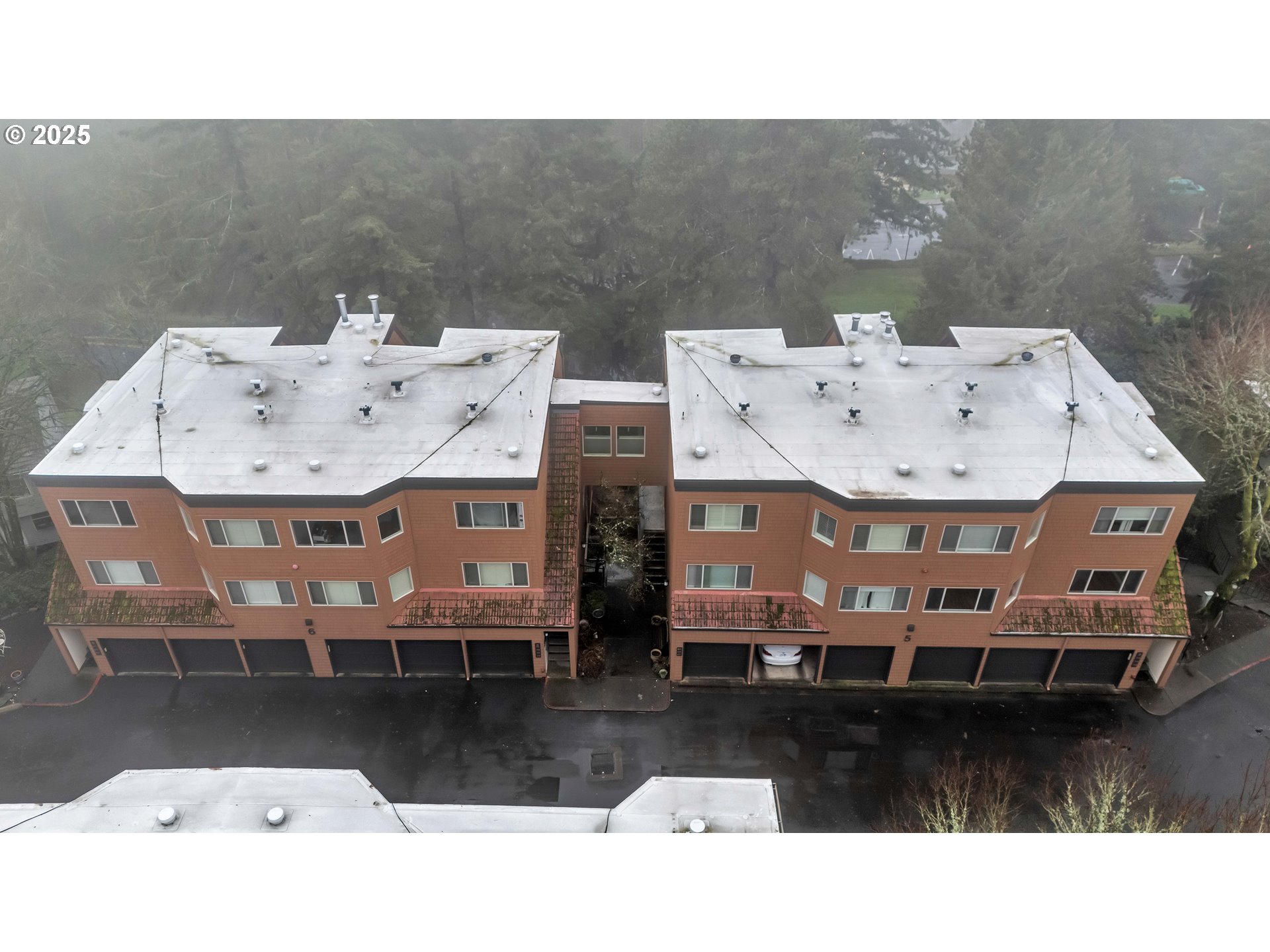 35 Oswego Lake Oswego, OR 97035 - Photo 2 of 31