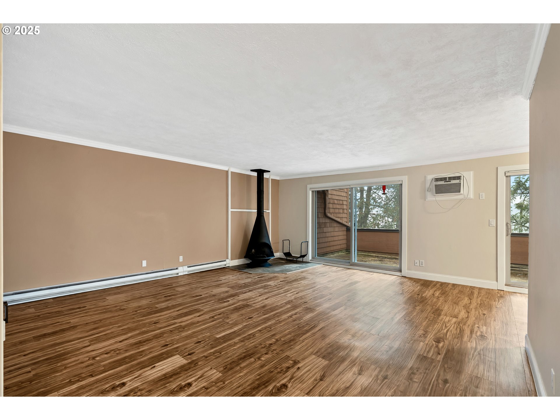 35 Oswego Lake Oswego, OR 97035 - Photo 8 of 31