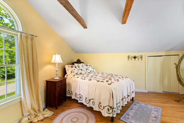 $295,000 | 108 Colony Road, Islesboro, ME 04848