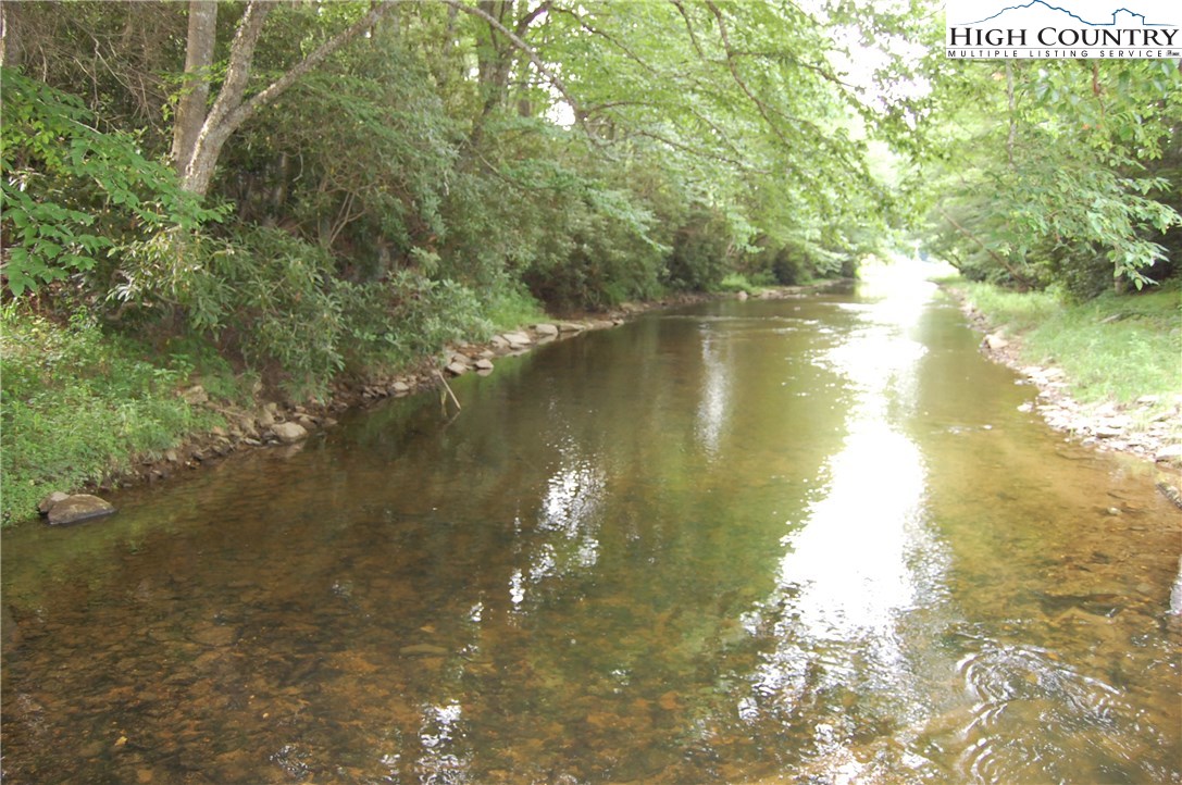 138 Golden Rod Loop Newland, NC 28657 - Photo 20 of 20 Gallery Image 20