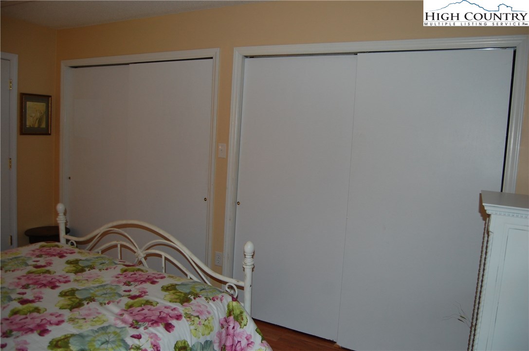 138 Golden Rod Loop Newland, NC 28657 - Photo 10 of 20 Gallery Image 10