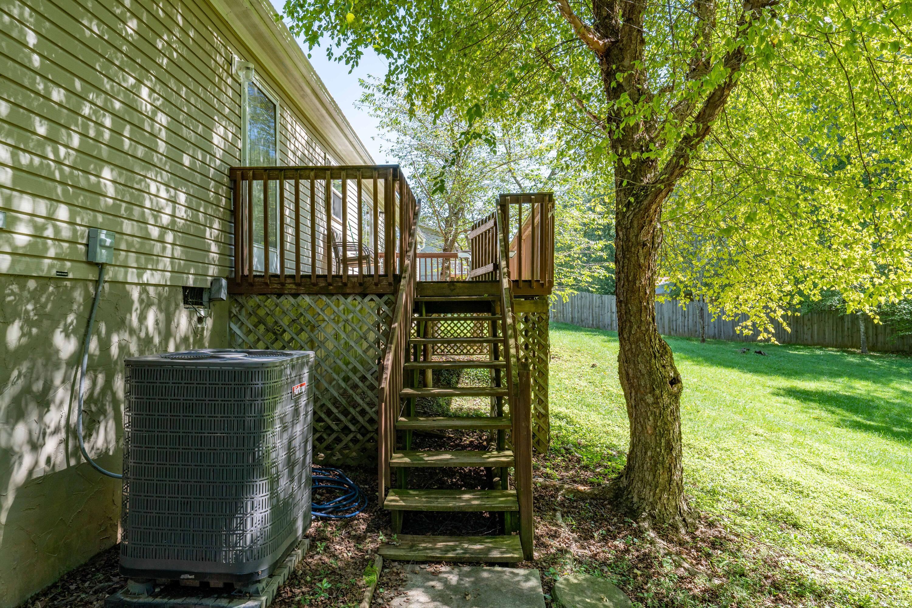 1009 Barber Road Bristol, TN 37620 - Photo 14 of 40 1009 Barber Road (8 of 40)