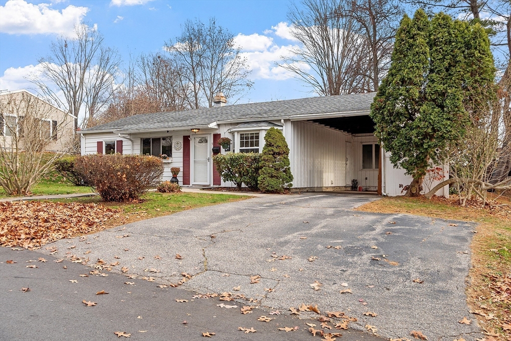 5 Sherman Avenue Haverhill, MA 01832 - Photo 3 of 26 a front view of a house with garden