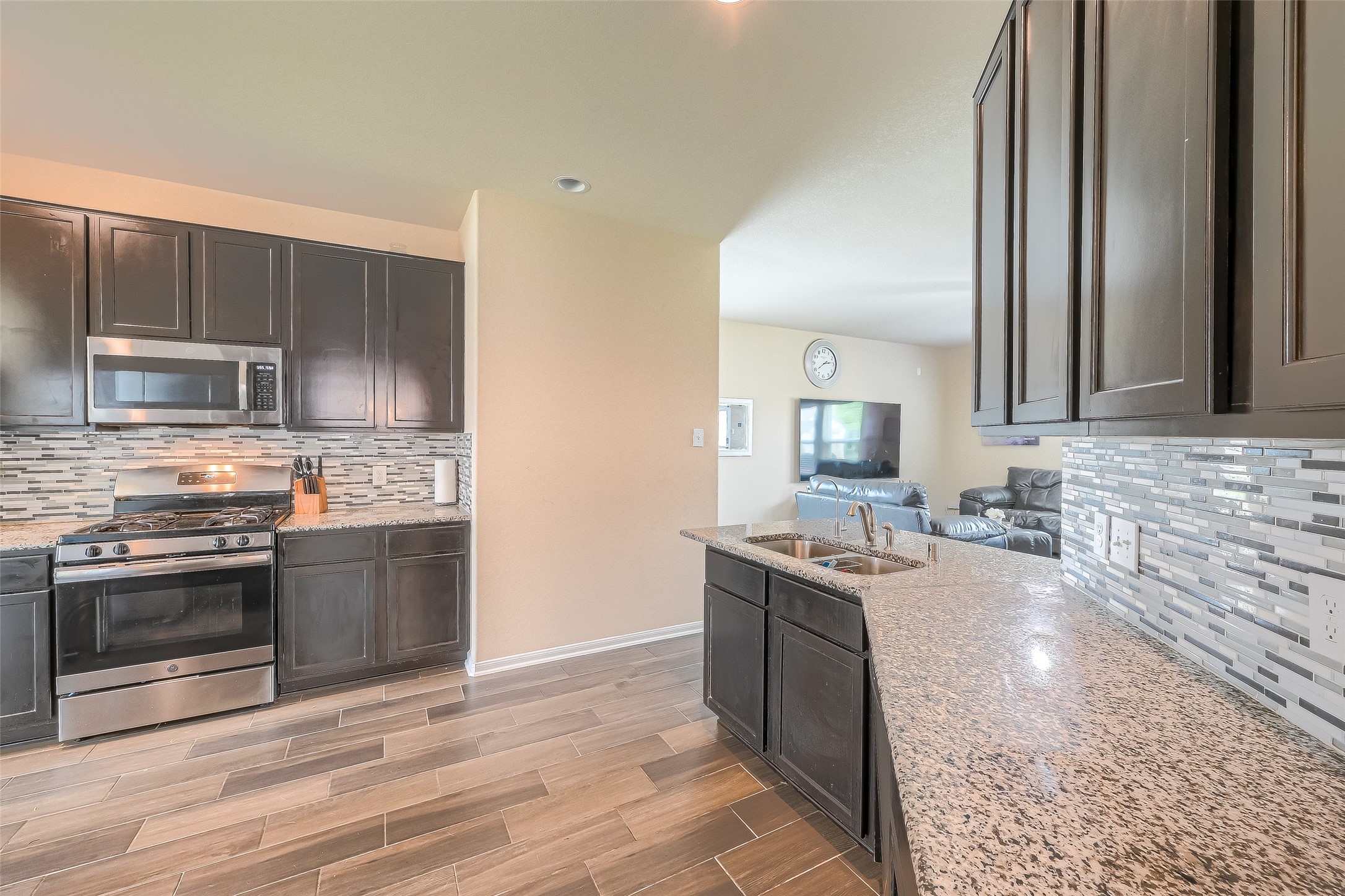 3030 Currier Court Rosenberg, TX 77471 - Photo 12 of 31