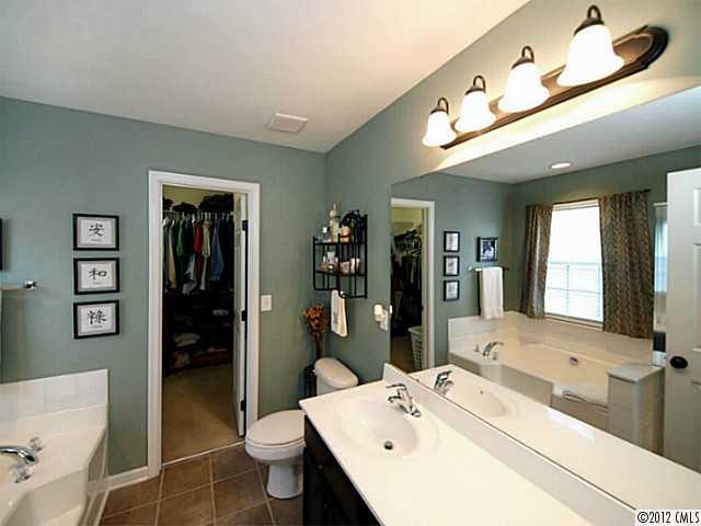 338 Chorus Road Fort Mill, SC 29715 - Photo 13 of 16 Gallery Image 13