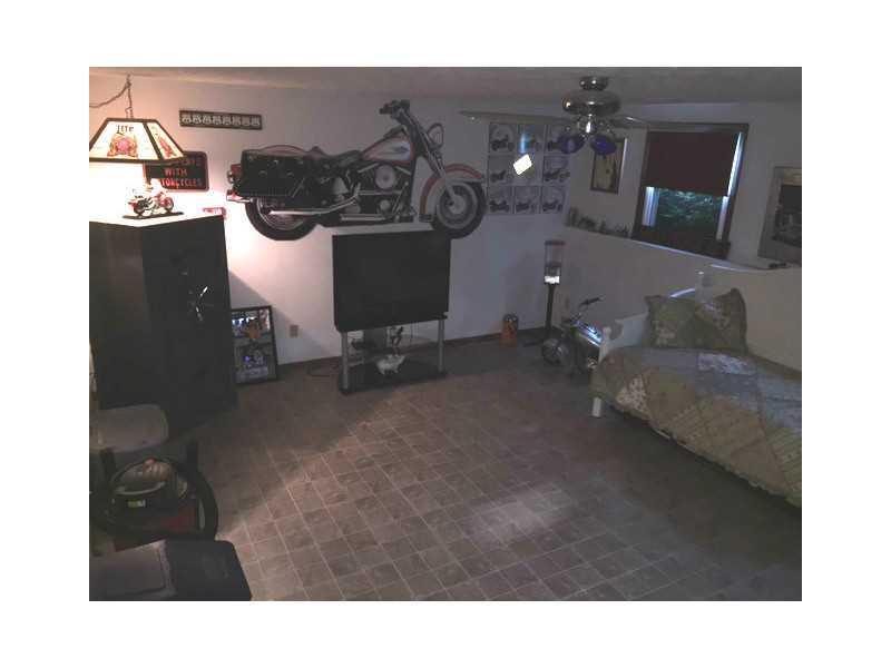 5825 Selma Pike Springfield, OH 45502 - Photo 10 of 20