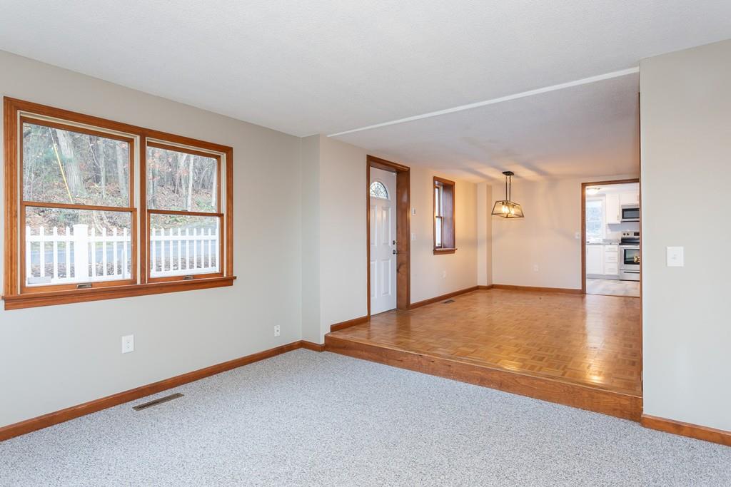 15 City View Road Westfield, MA 01085 - Photo 18 of 41 Gallery Image 18