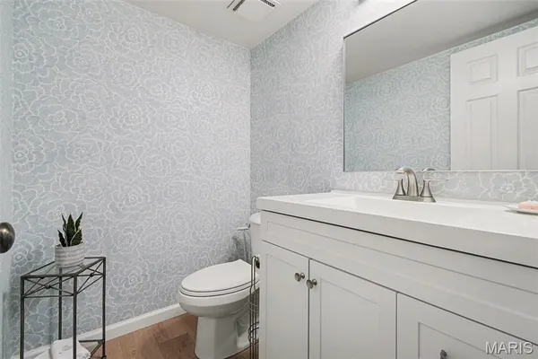 $399,000 | 1554 Charlemont Drive, Chesterfield, MO 63017