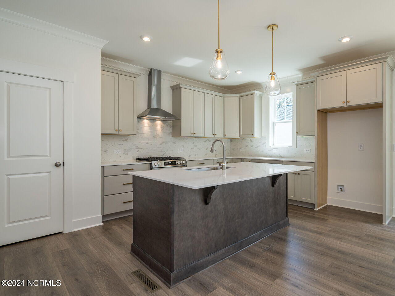331 Braden Road Southern Pines, NC 28387 - Photo 10 of 29 011-1280x960-kitchen
