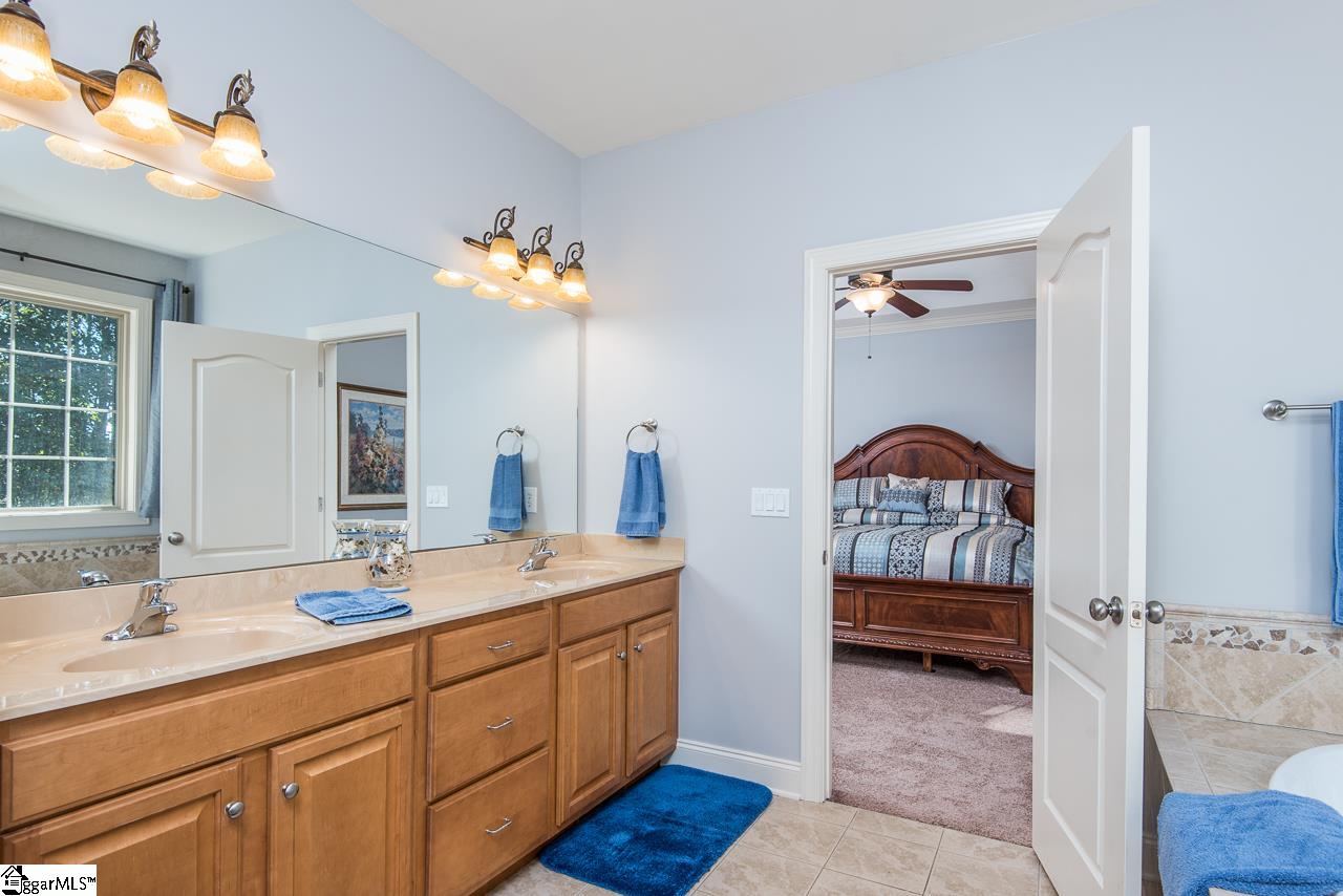 2349 Stanford Road Greer, SC 29651 - Photo 14 of 29