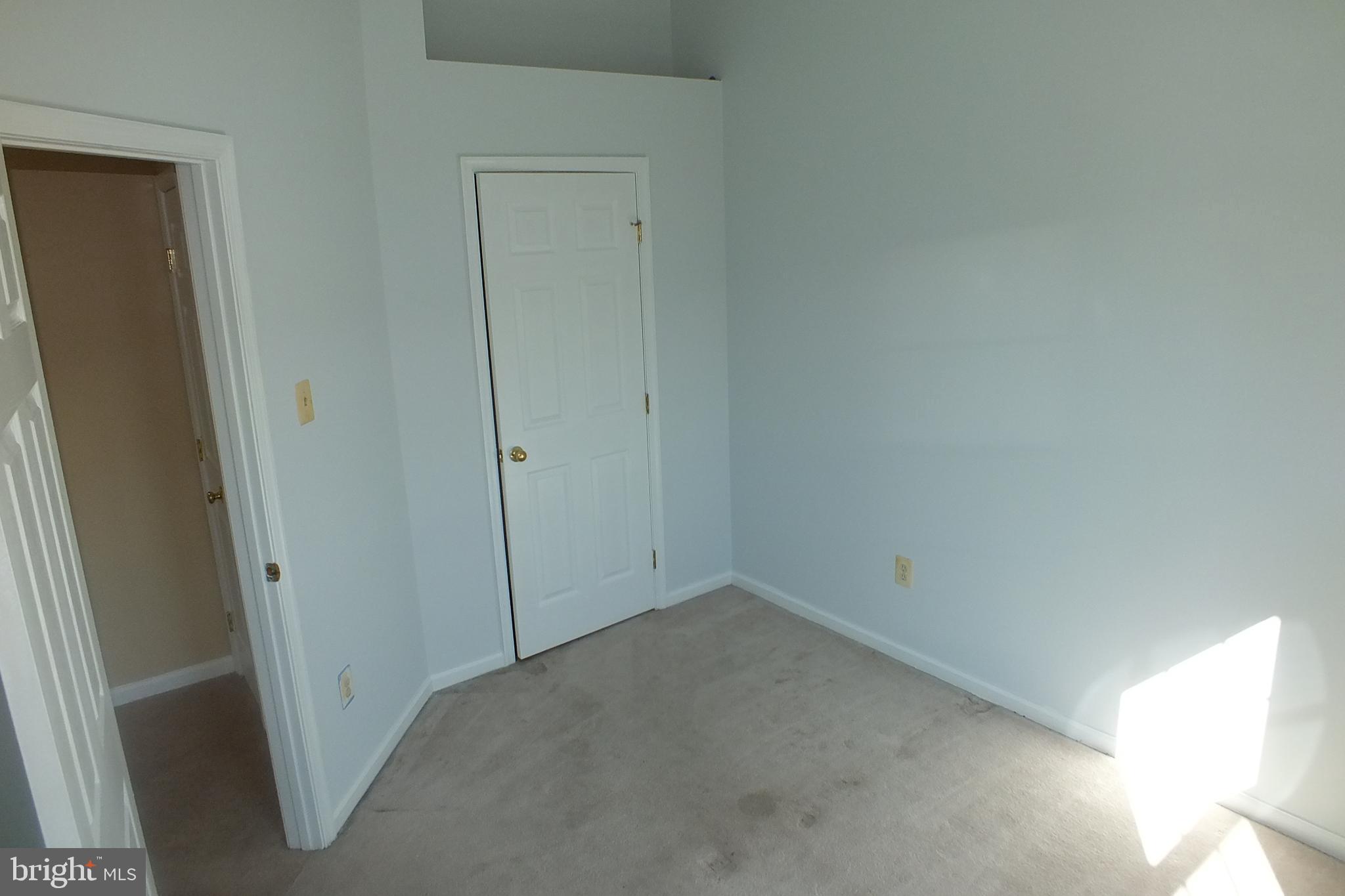 21 Cedarcone Court Nottingham, MD 21236 - Photo 18 of 38 an empty room with closet