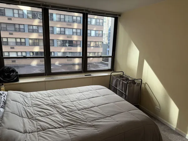 $2,200 | 222 East Pearson Street, Unit 303, Chicago, IL 60611