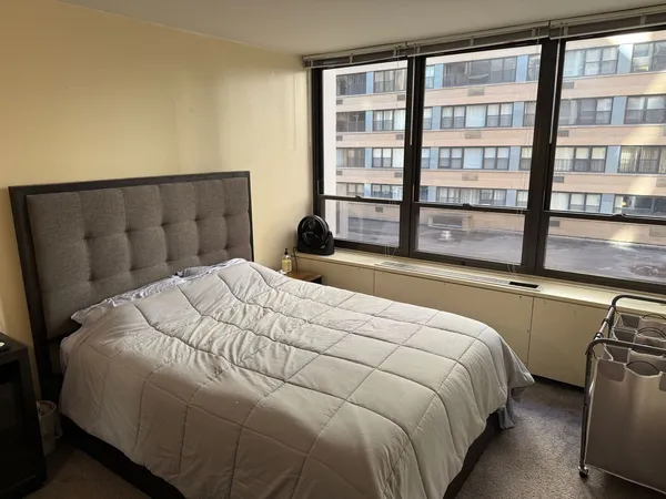 $2,200 | 222 East Pearson Street, Unit 303, Chicago, IL 60611