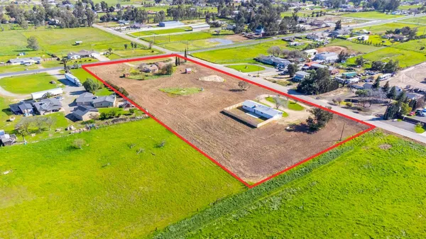 $750,000 | 34937 Avenue 13 1/2, Madera, CA 93636