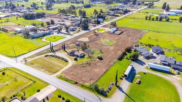 $750,000 | 34937 Avenue 13 1/2, Madera, CA 93636