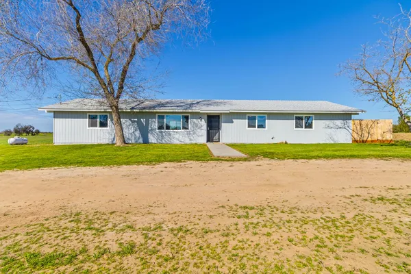 $750,000 | 34937 Avenue 13 1/2, Madera, CA 93636