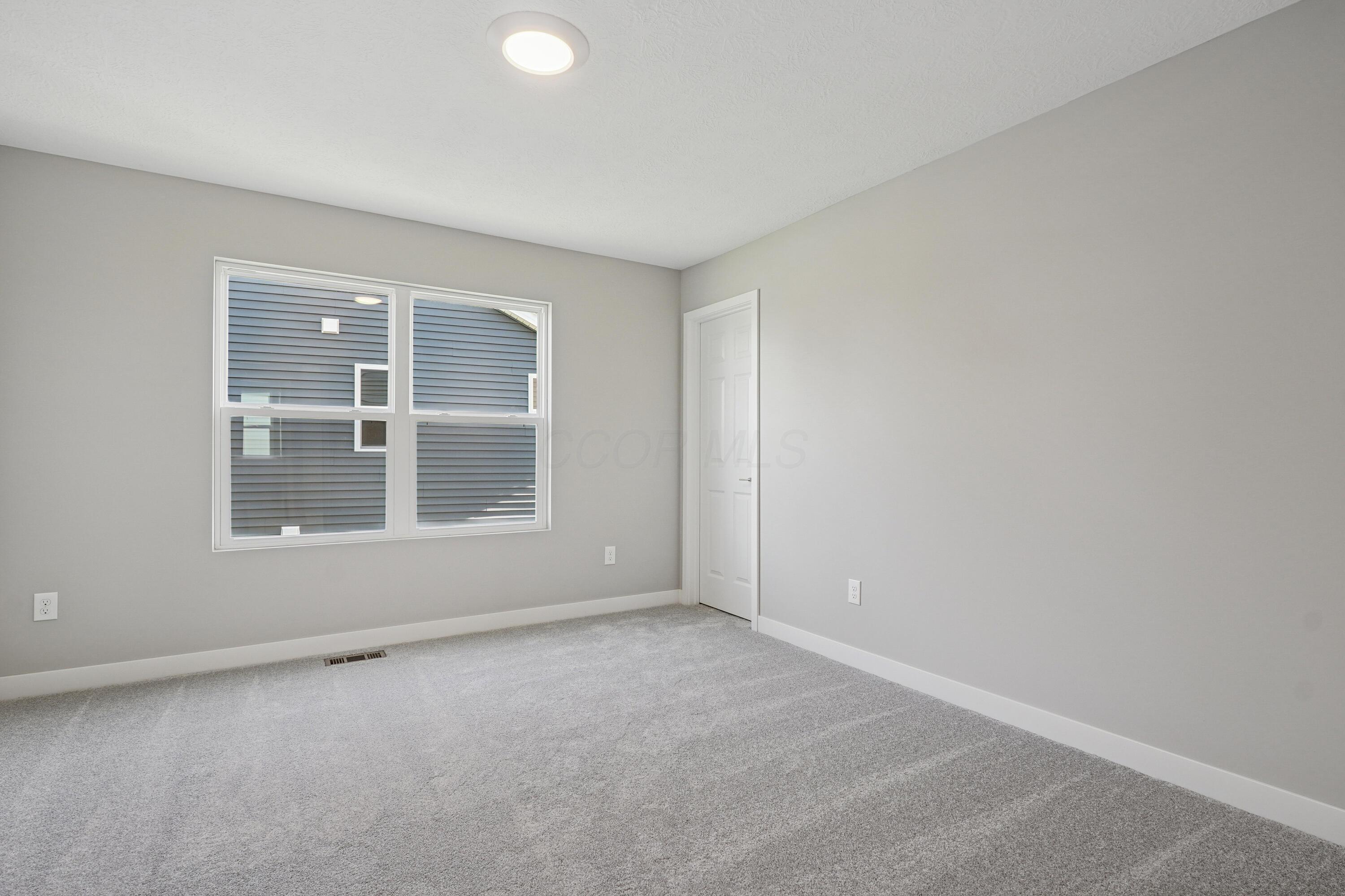 7094 Unitas Loop Powell, OH 43065 - Photo 26 of 42 Bedroom