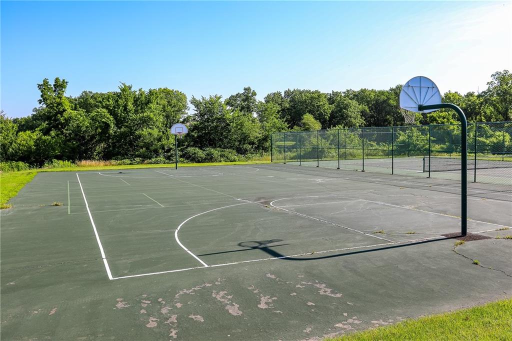 5013 North 145th Street Basehor, KS 66007 - Photo 64 of 67