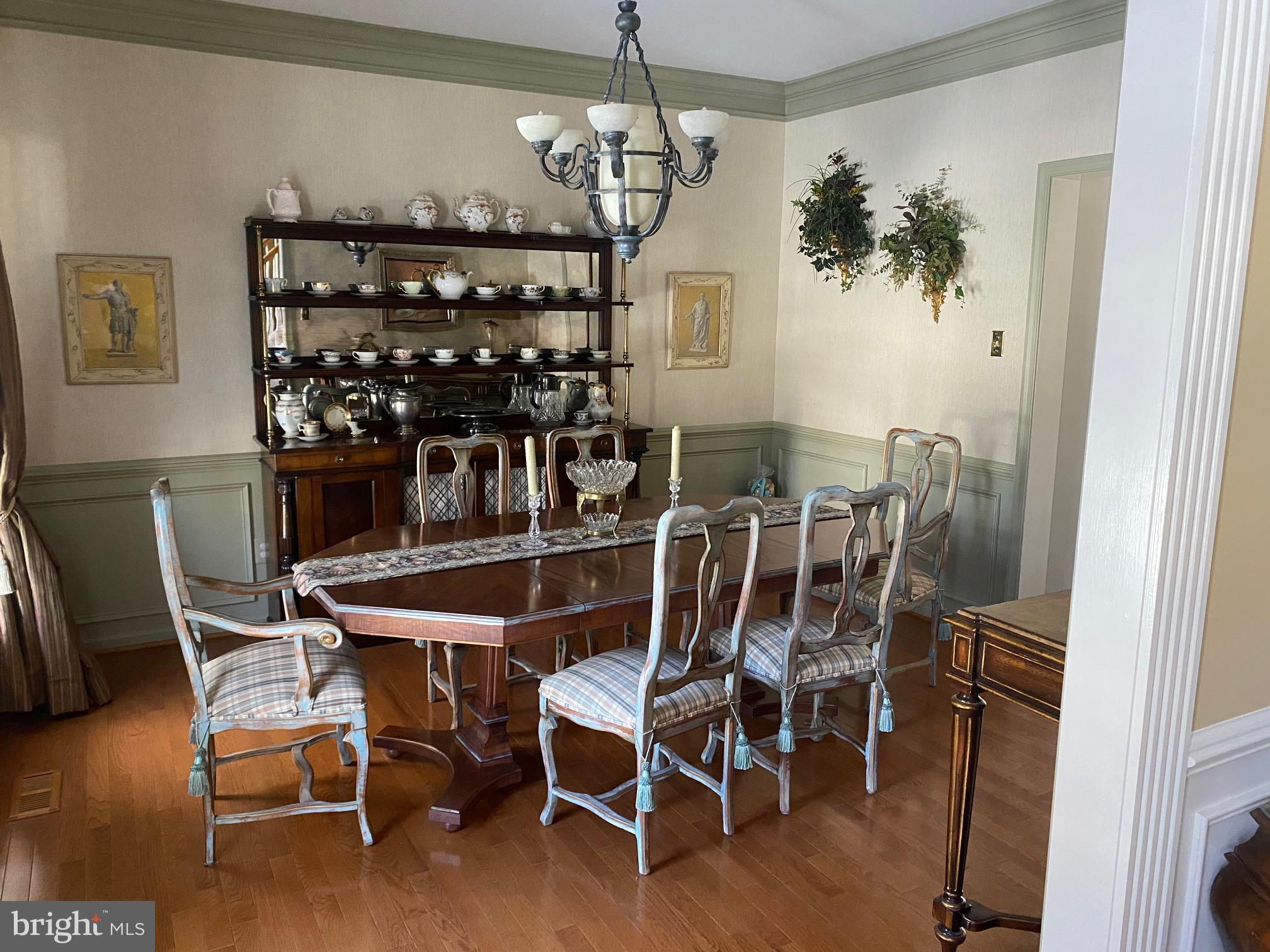 1446 West Rockspray Road Jamison, PA 18929 - Photo 2 of 57 Formal dining room
