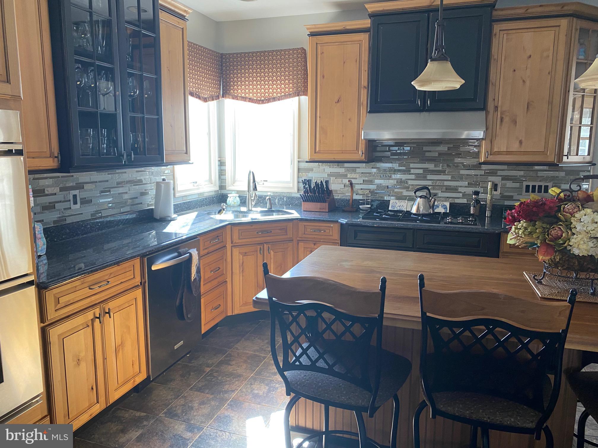 1446 West Rockspray Road Jamison, PA 18929 - Photo 6 of 57 Kitchen