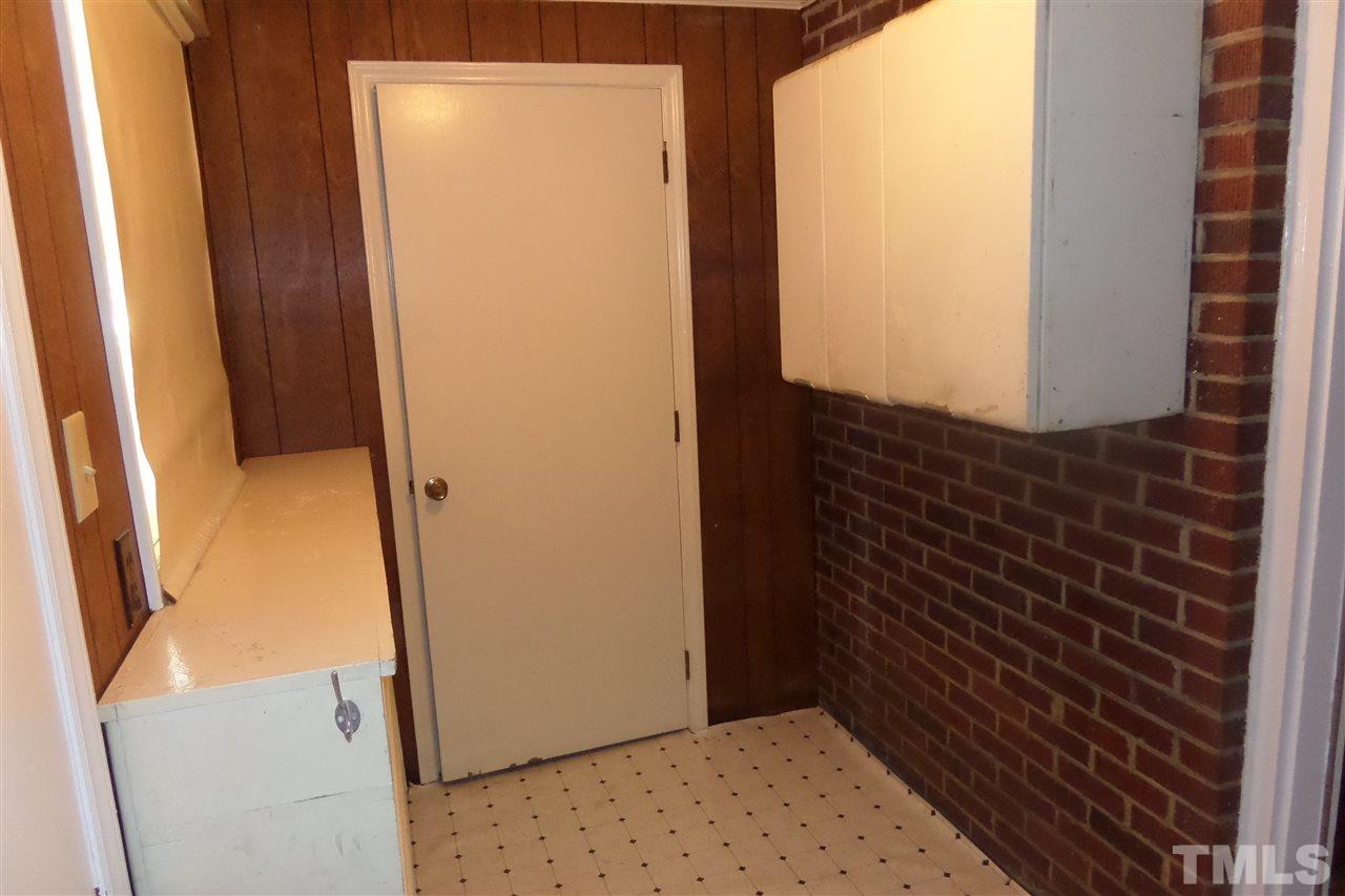 1102 East Martin Street Raleigh, NC 27610 - Photo 13 of 21 a view of hallway