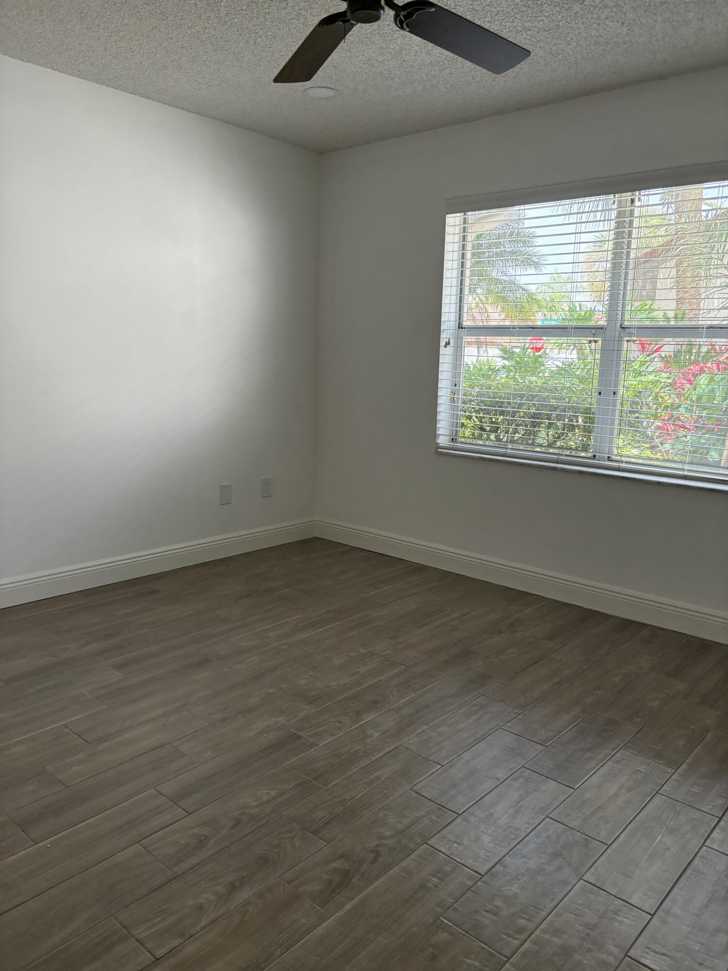 7296 Via Palomar Boca Raton, FL 33433 - Photo 8 of 17 IMG_0736