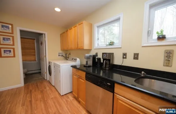$3,000 | 64 Hilltop Trail, Sparta, NJ 07871