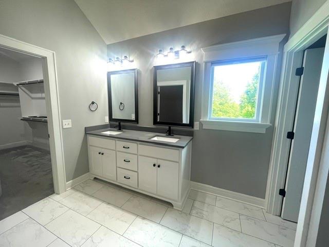 4200 Castlegate Court St. Joseph, MO 64505 - Photo 31 of 58